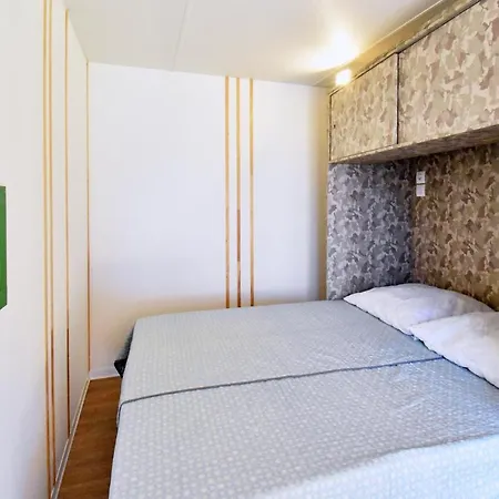 Holiday home Mobile Homes In Kastanija *